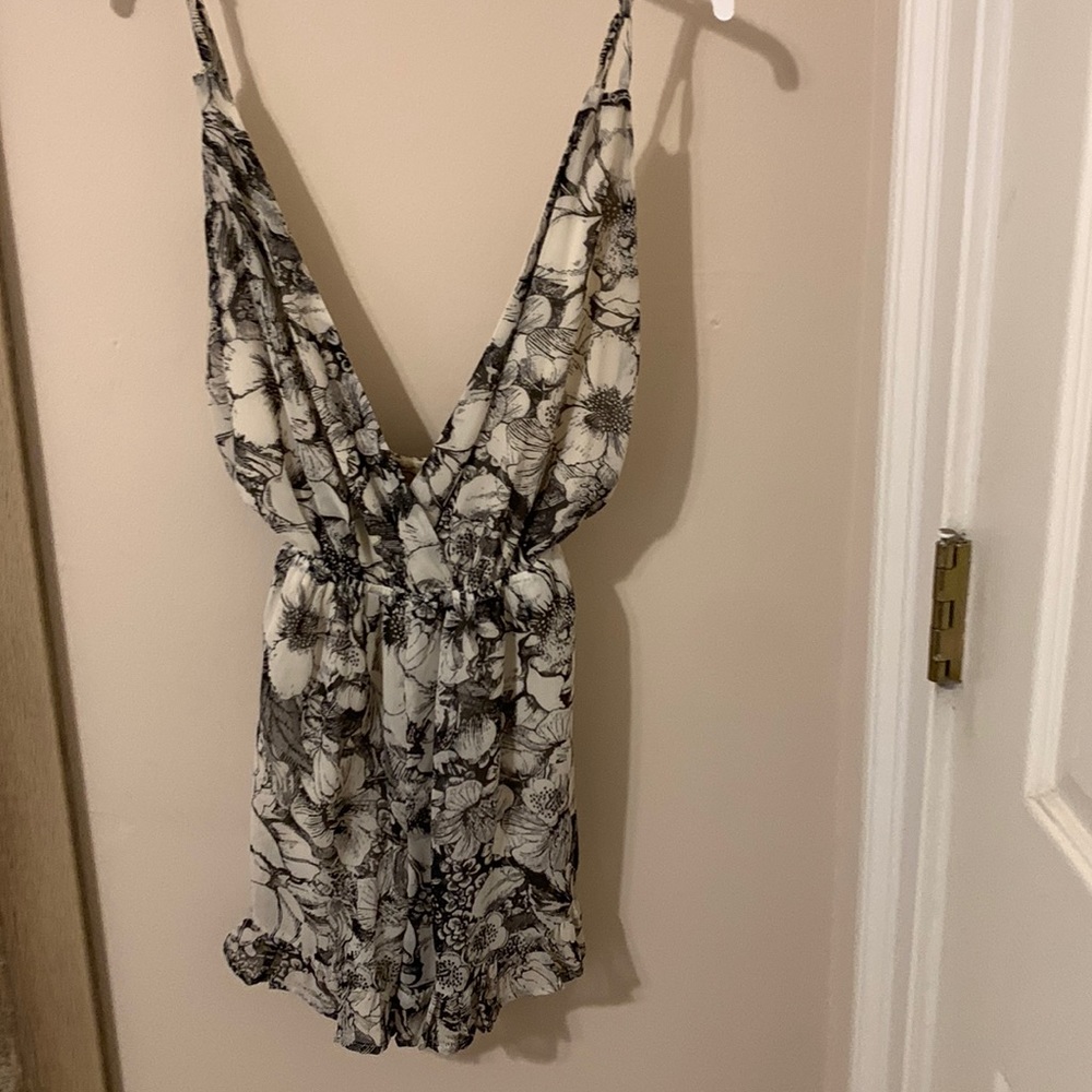 Floral Romper Size Small